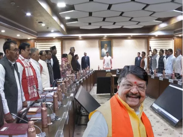 MP कैबिनेट से इंदौर विधायक कैलाश विजयवर्गीय को किया किनारा