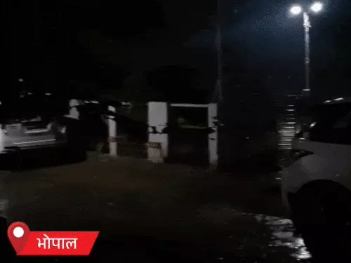 मध्य प्रदेश के कई जिलों में देर रात हुई बारिश और ओले गिरे