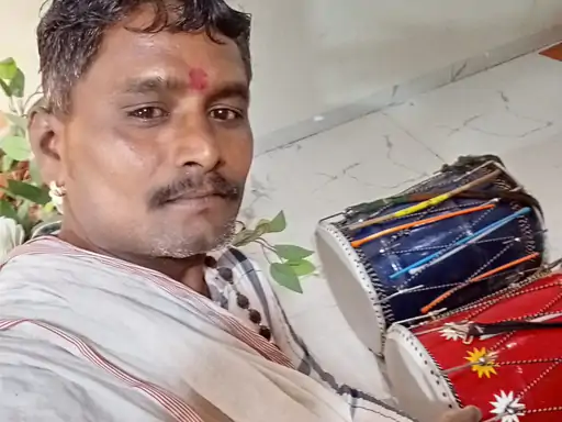 खरगोन में ढोल-ताशा वादक ने की आत्महत्या