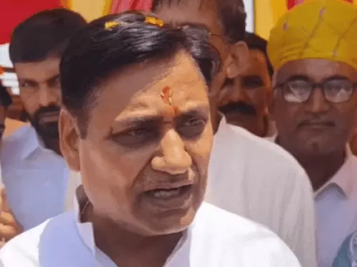 डोटासरा बोले- रिफाइनरी में आग की जांच होनी चाहिए:रिफाइनरी पहले से लेट थी, अब 6 से 12 महीने और देरी हो जाएगी