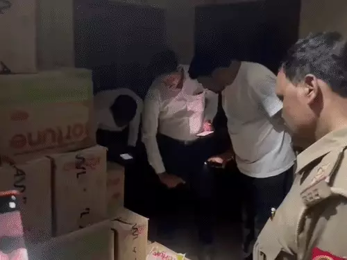 500 boxes of fake refined oil recovered in Ayodhya