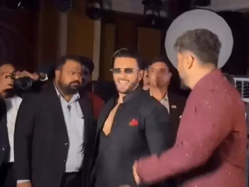 रणवीर सिंह और अर्जुन कपूर का रीयूनियन:अंशुला के रिसेप्शन में ‘तूने मारी एंट्रियां’ पर साथ में किया डांस, ‘धुरंधर’ के गाने पर भी झूमे