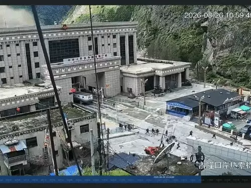 Many people were buried under the debris of the flood on August 26 at Gyirong Port built on the Tibet-Nepal border.