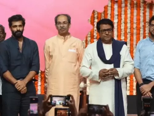 ર૦ વર્ષ બાદ ઉદ્ધવ અને રાજ ઠાકરે વચ્ચે ગઠબંધન : મહારાષ્ટ્રની મનપાઓની ચૂંટણી એકસાથે લડવાની જાહેરાત