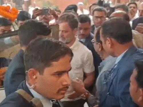 અમીત શાહ માનહાની કેસમાં રાહુલ ગાંધી યુપીની સુલ્તાનપુર કોર્ટમાં હાજર થયા : આરોપો ખોટા ગણાવ્યા