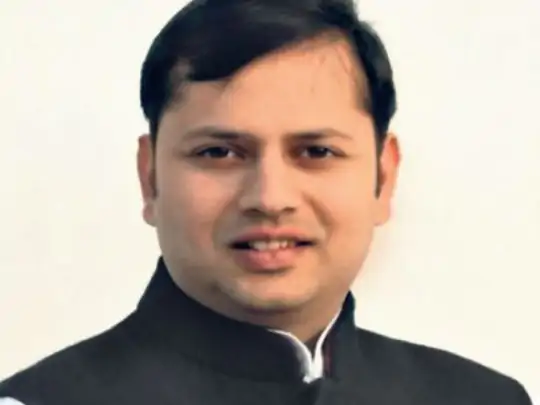 आरसीए VS डीसीए: डीसीए सचिव बोले- गहलोत मुझे हटाना चाहते हैं , वैभव गहलोत ने कहा- सचिव सही हैं तो जांच में सहयोग करें